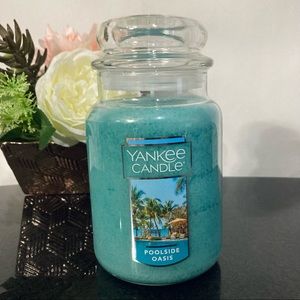 Yankee Candle 22 Oz. Poolside Oasis Scented Candle